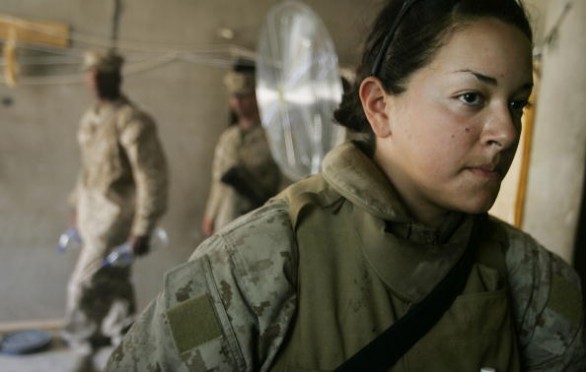 Donne soldato in prima linea in Usa, combatteranno insieme agli uomini