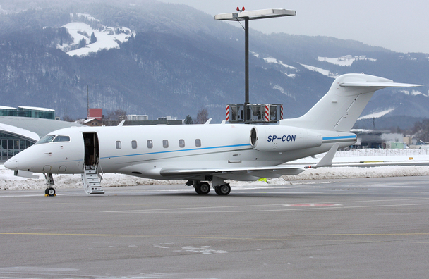 bombardier challenger 300 polonia