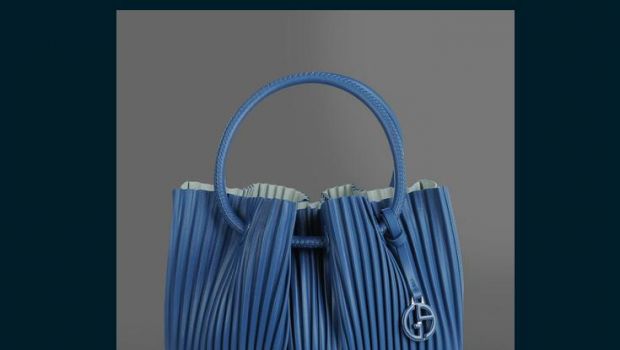 Giorgio Armani firma una borsa di lusso in nappa di agnello