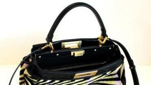 Fendi Peekaboo, la borsa in edizione limitata creata per la boutique di Firenze