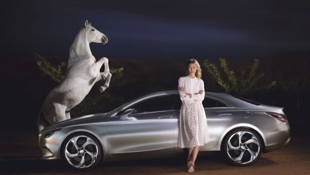 Mercedes Benz Concept Style Coupe 2013: testimonial della campagna la top model Karlie Kloss
