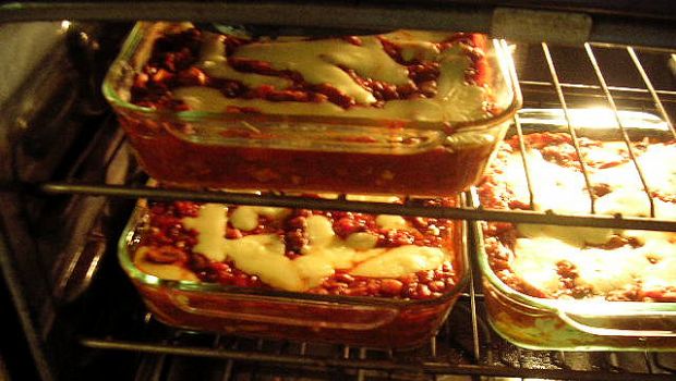 La lasagna di Carnevale tipica per il pranzo del giovedì grasso