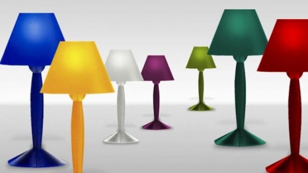 Miss Sissi di Flos è la prima lampada prodotta in plastica biodegradabile