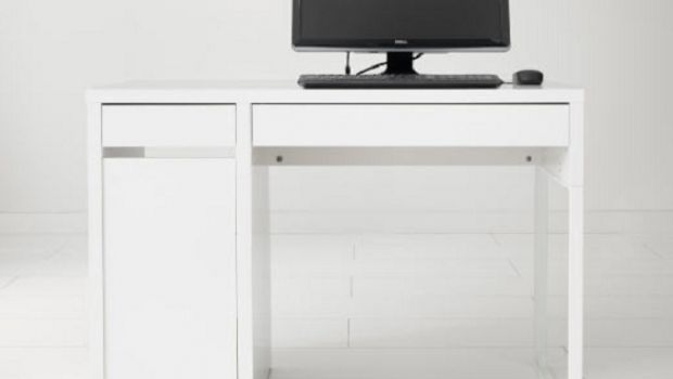 Le scrivanie Ikea perfette per arredare uno studio professionale, prezzi e modelli