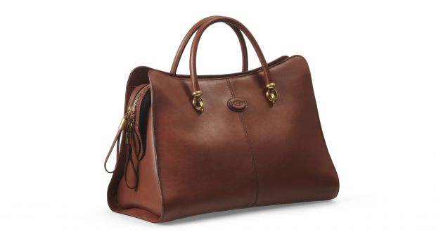 Tod&#8217;s nuova collezione con la borsa Sella