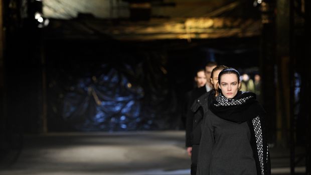 New York Fashion Week 2013: l&#8217;iconico sport style di Y-3, il retrò visionario, le foto della sfilata