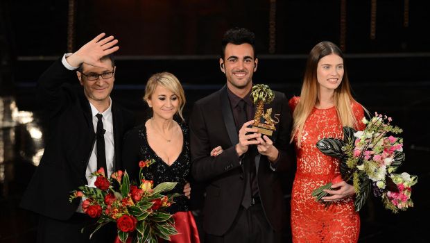 Sanremo 2013: vince Marco Mengoni, tutti i look e gli abiti della serata finale, le foto