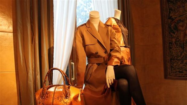 Milano Moda Donna 2013: Tod&#8217;s presenta la Sella Bag, le foto della collezione invernale 2013/2014