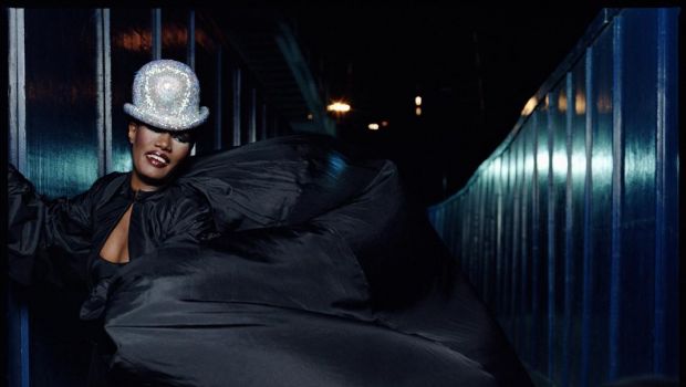 Sfilate Milano Moda Donna 2013: Grace Jones guest star per il fashion show di Philipp Plein