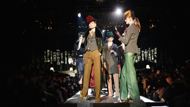 Sfilate Milano Moda Donna 2013: le affascinanti dame maschili anni &#8217;40 di Dsquared², tutte le foto