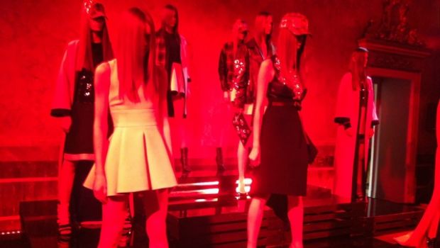 Milano Moda Donna 2013: il profondo rosso di Fausto Puglisi, tutte le foto