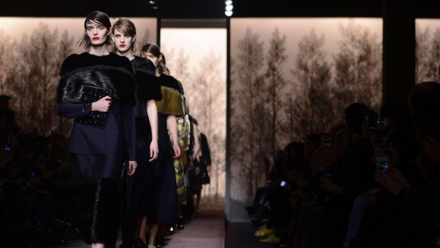 Sfilate Milano Moda Donna 2013: il romanticismo puritano di Marni, tutte le foto