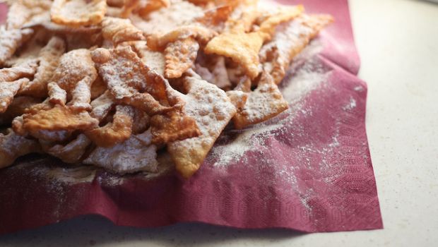 I dolci di Carnevale fritti tipici della tradizione italiana