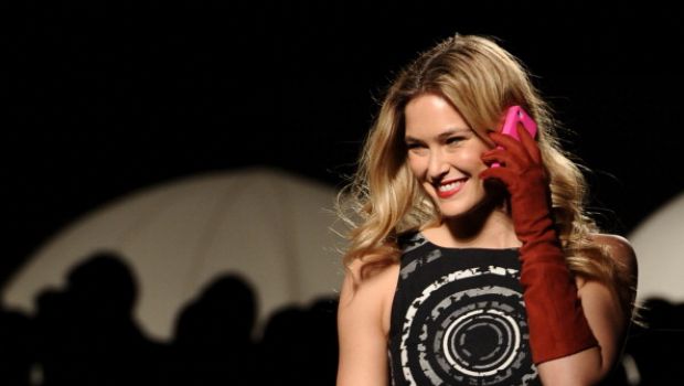 Copia il look di Bar Refaeli