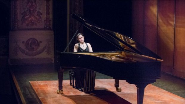 La pianista Leonora Armellini stasera ospite al Festival di Sanremo 2013