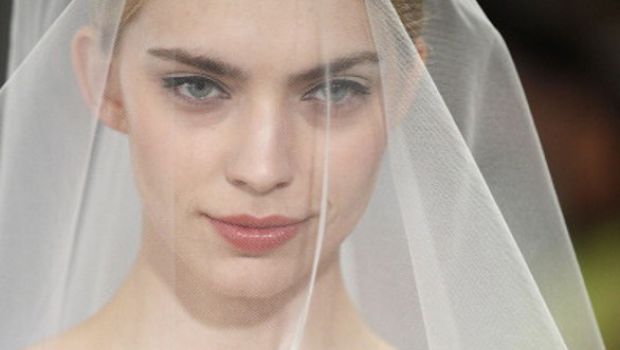 La collezione Carolina Herrera sposa 2013 per nozze glamour e sofisticate