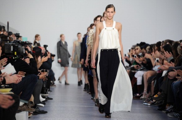 La collezione Chloè autunno inverno 2013-14 presentata a Parigi