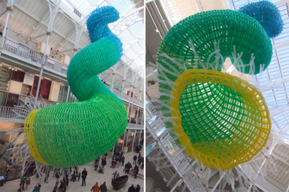 Pisces, balloon art grande grande con Jason Hackensworth