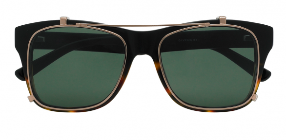 Clip on, i nuovi occhiali di Givenchy by Riccardo Tisci