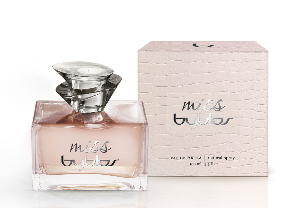Miss Byblos profumo: la nuova fragranza femminile fresca e seducente di Byblos
