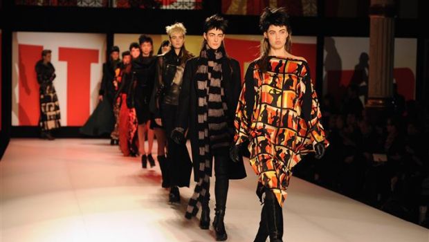 Paris Fashion Week 2013: il patchwork materico e stilistico di Jean Paul Gaultier, le foto