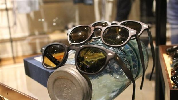 Occhiali da sole Moscot: la limited edition per Mauro Grifoni, foto del party con Giovanni Soldini