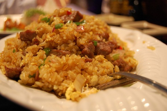 Il riso al curry con la ricetta etnica