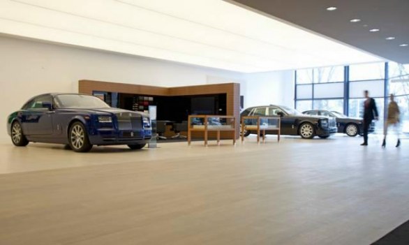 Rolls-Royce Motor Cars celebra l&#8217;apertura di un nuovo showroom a Eindhoven