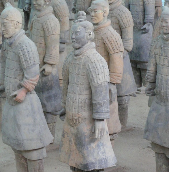 Lo smog a Pechino mette a rischio anche l’esercito di terracotta di Xi’an