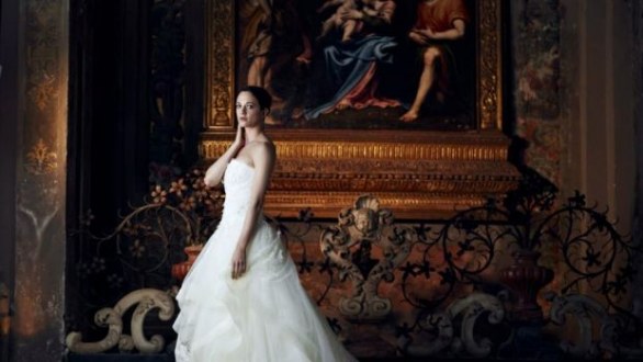 Alberta Ferretti 2013 per una sposa chic e minimale