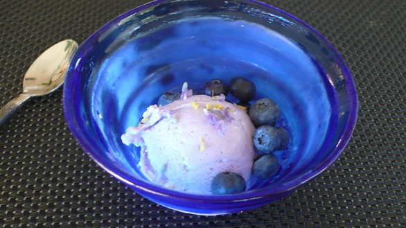 La ricetta del gelato alla lavanda, il dolce perfetto per la festa della mamma