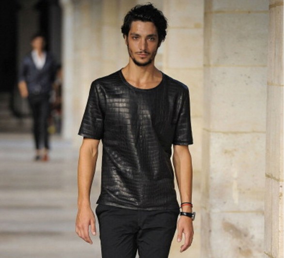 Hermès firma una t-shirt luxury da 70.000 euro