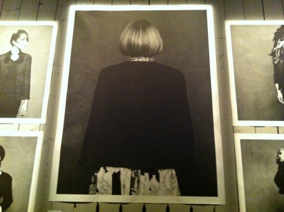 The little black jacket, le immagini in esclusiva della mostra di Karl Lagerfeld a Milano