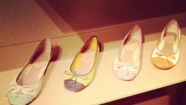 Fabio Rusconi, la collezione primavera estate 2013: le ballerine in color pop e i sandali gioielli