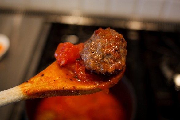 Come fare le polpette di carne in padella o al sugo