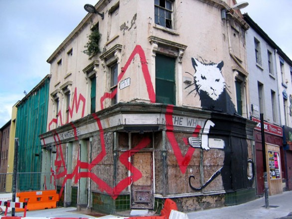 Rimosso un Banksy dalle strade di Liverpool. Vale oltre 1 milione di sterline