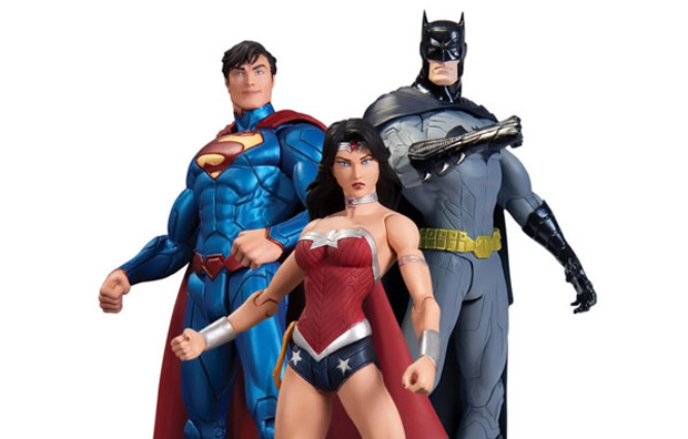 DC Comics New 52 Trinity War, le action figure di Superman Batman e Wonder Woman