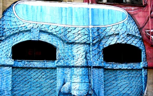 Un nuovo murales a Roma: Blu all’opera su un’ex caserma