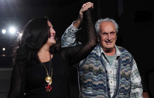 Ottavio Missoni morto, addio al designer del celebre motivo zig zag