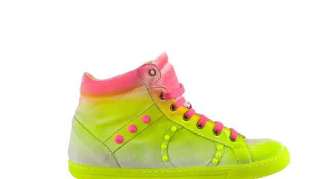 Tendenze moda primavera estate 2013: le sneakers fluo di Playhat, tutte le foto