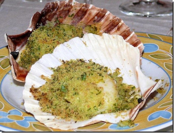 La ricetta originale delle capesante gratinate