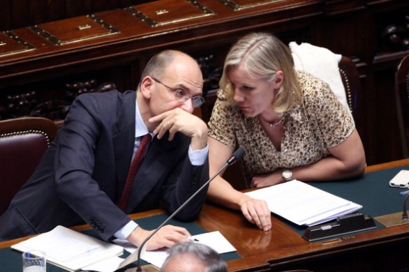 La ministra Josefa Idem al centro della bufera: &#8220;Oggi chiarirò con Letta&#8221;