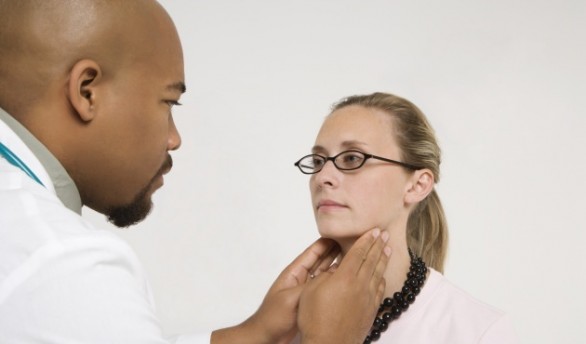 Le malattie della tiroide e i test da fare per tenerla sotto controllo