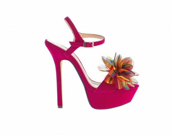 Le scarpe Primadonna della collezione estate 2013: i sandali più glamour