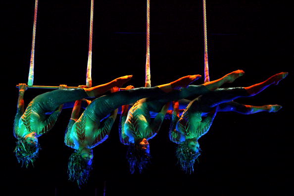 Acrobata del Cirque du Soleil muore dopo un volo di 15 metri