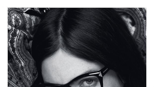 Givenchy occhiali: la campagna pubblicitaria autunno inverno 2013 2014 con Julia Restoin-Roitfeld