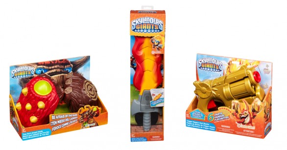 Novità Skylanders Giants: il blaster, la spada e i guantoni