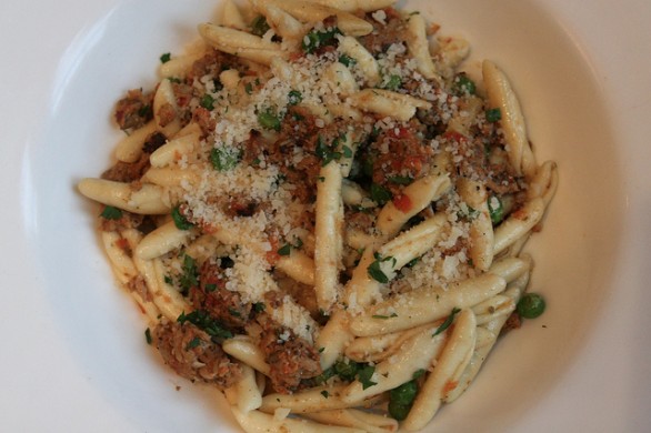 La pasta veloce con pomodori secchi e ricotta