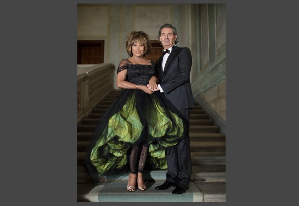 Giorgio Armani firma gli abiti di nozze di Tina Turner ed Erwin Bach
