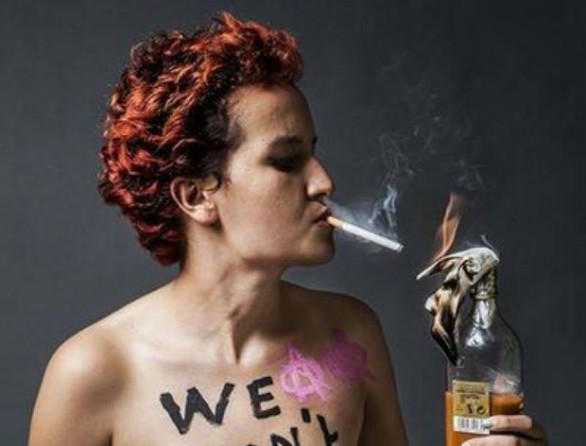 Amina Sbou lascia le Femen: &#8220;L&#8217;associazione è islamofoba&#8221;